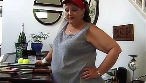 Bbw Cyn Plays With A Big Dildo